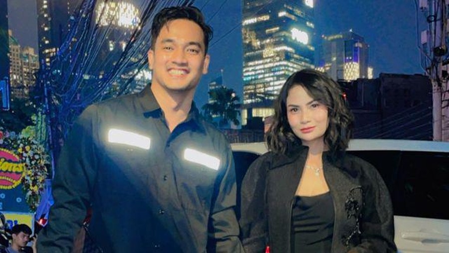 Perjalanan cinta Vanessa Angel dan Bibi Andriansyah hingga maut memisahkan. Yuk intip potret mereka kini tinggal kenangan!