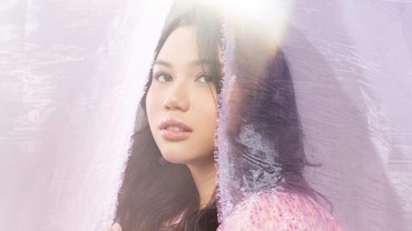 img-title Aminda Kembali Rilis Lagu Kolaborasi dengan Virgoun 'Bahagia Tanpa Jeda'