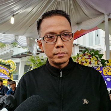 Geger Foto Pria Diduga Ayah Kandung Vanessa Angel, Doddy: Itu Kakak Saya