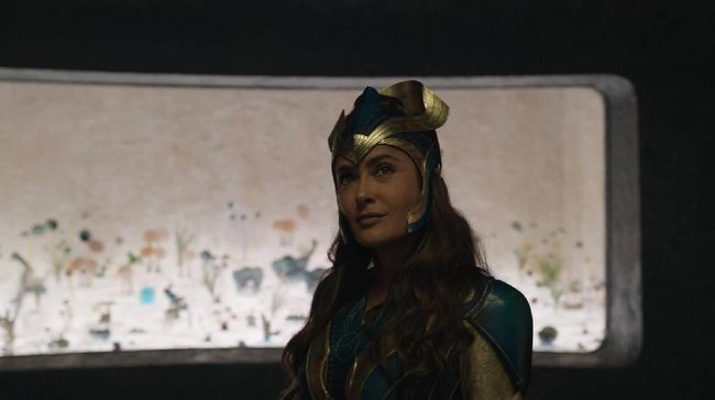 Penayangan perdana film Eternals mendapat review yang beragam dari sejumlah penonton di Indonesia.