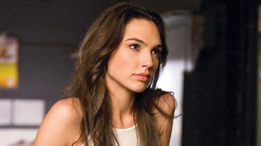 img-title Gal Gadot Kapok Kerja Sama dengan Sutradara Joss Whedon