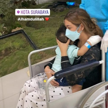 Gala Sky Nangis Terus Panggil dan Cari Vanessa Angel