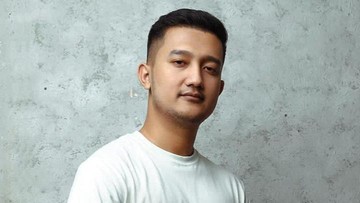 TOM TAK BISA ATUR HAK ASUH GALA