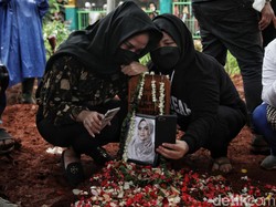 Denny Sumargo Soal Kematian Vanessa Angel: Dia Didoakan Hampir Seluruh Asia