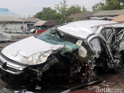 Video Kecelakaan Vanessa Angel Diputar Ulang, Ini yang Membuat Mobilnya Terguling