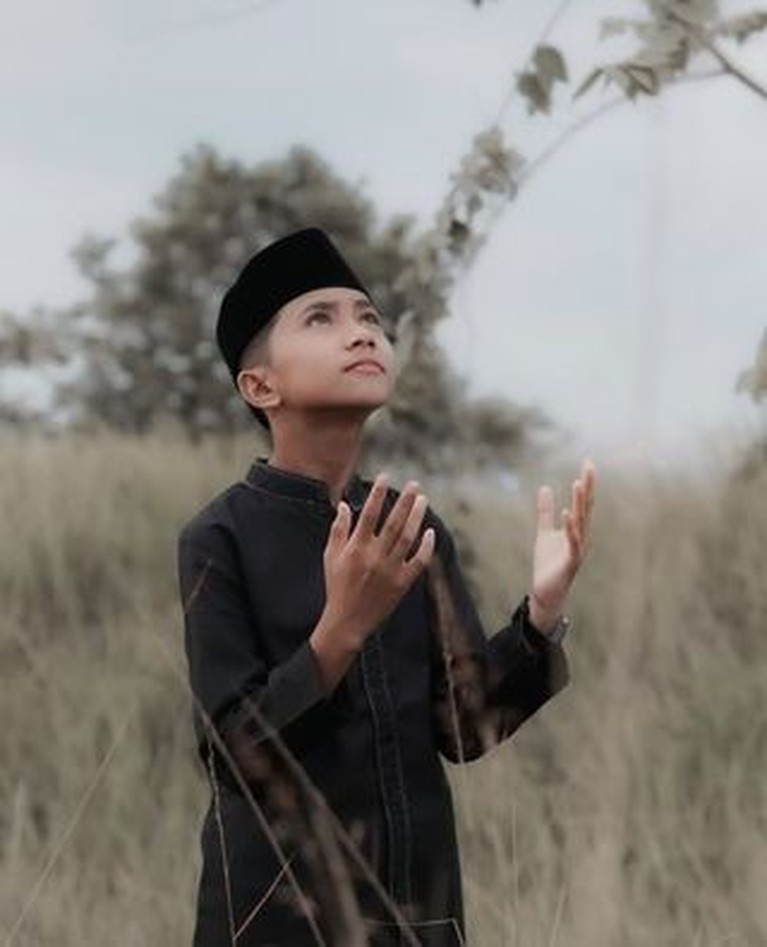 Inilah Potret 5 Peserta Grup A IMB 2021 yang Akan Melaju di Babak Eliminasi! Babak eliminasi IMB 2021 akan tayang malam ini (6/11), peserta Grup A IMB 2021 pun siap menampilkan yang terbaik. Yuk intip!