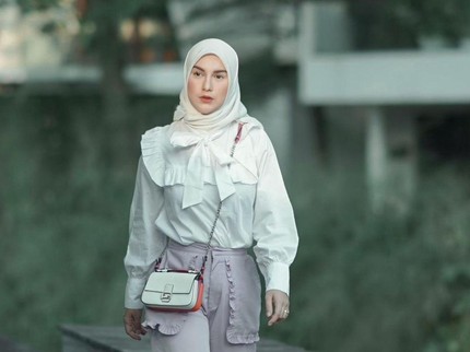 Cerita Irish Bella Dibully Saat SD karena Rambut Pirang, Sampai Pindah Sekolah