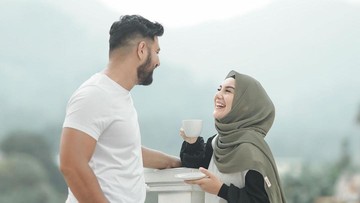 IRISH YAKIN DENGAN AMMAR ZONI