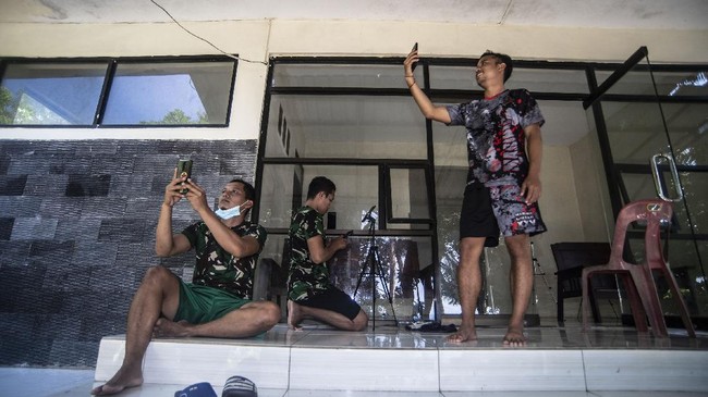 FOTO: Menjaga Kibar Merah Putih di Pulau Berhala