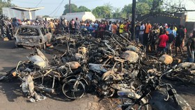 FOTO: Ledakan di Pom Bensin Sierra Leone, 92 Meninggal 88 Luka