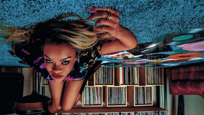 Rihanna Rilis Ulang Album Terdahulu dalam Bentuk Vinyl Berwarna dan Busana Khusus! Berapa Harganya? Rihanna Rilis Ulang Album Terdahulu dalam Bentuk Vinyl Berwarna dan Busana Khusus! Berapa Harganya?