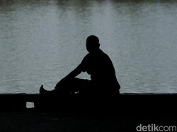 Pantai Parung Bogor Ditinggal Wisatawan, Garuda Tutup 97 Rute yang Buntung