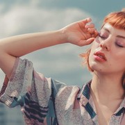 Selain Pertolongan Skincare, Hal Ini juga Bisa Bantu Pulihkan Skin Barrier yang Rusak