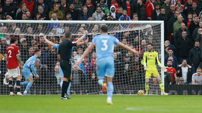Kekalahan Manchester United dari Manchester City menjadi berita paling populer di kanal olahraga CNNIndonesia dalam 24 jam terakhir.