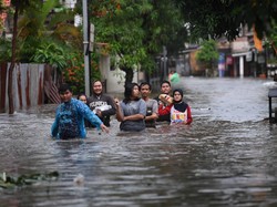 Sejarah Banjir di Jakarta dari Masa VOC hingga Gubernur Anies, Apa Penyebabnya?