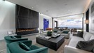 10 Potret Rumah Mewah Aga Bakrie di Beverly Hills Rp400 Miliar Aga Bakrie sepupu Ardi Bakrie menjadi sorotan usai membeli rumah mewah di Beverly Hills seharga Rp 400 miliar. Yuk intip!