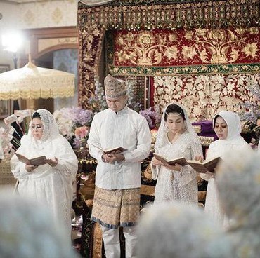 7 Momen Prosesi Musok Adat Lampung & Pengajian 4 Bulanan Nikita Willy