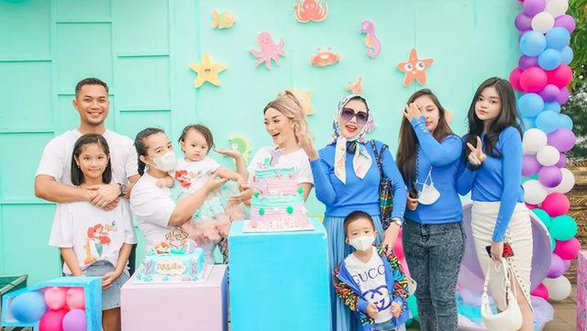 7 Potret Meriah Pesta Ultah Arsila Putri Zaskia Gotik