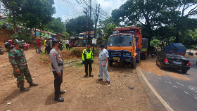 Jasa Raharja Santuni Korban Kecelakaan Truk di Sumedang