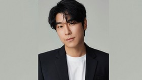Lee Si-eon dan Seo Ji-seung Bakal Menikah 25 Desember