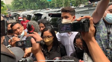 Diperiksa Sebagai Tersangka Kasus Kabur Karantina, Rachel Vennya Minta Doa