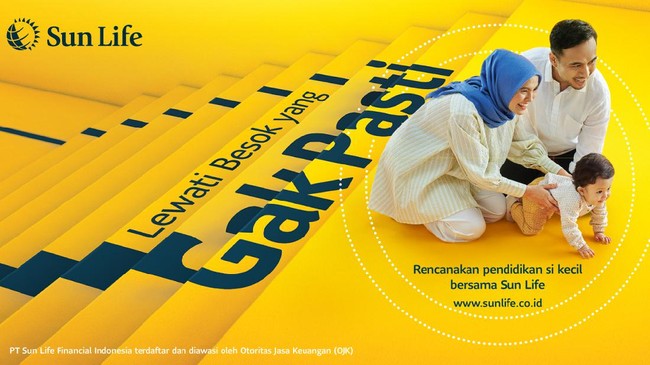 Selain membantu menyiapkan dana untuk anak, asuransi pendidikan seperti Sun Life juga melindungi orang tua dari risiko yang bisa saja terjadi kapan saja.