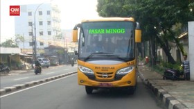 VIDEO: Bus Sekolah Kembali Beroperasi. Penumpang Masih Sedikit