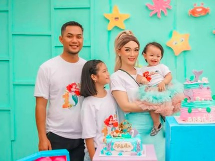 Zaskia Gotik Hamil Anak Kedua, Anak Sambung Bahagia sampai Nangis Tersedu-sedu