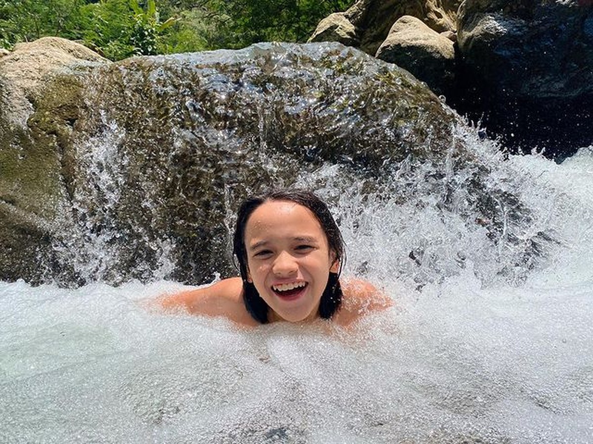 BCL dan sahabatnya Dena Rachman membawa Noah liburan menikmati alam di akhir pekan&period; Yuk kita intip potret keseruan mereka&excl;