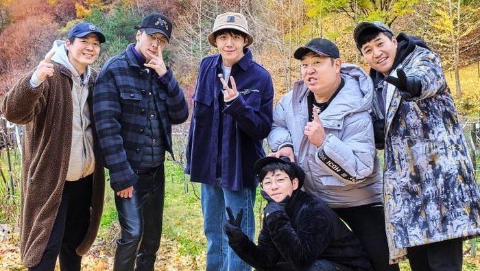 Produser 2 Days 1 Night Angkat Bicara Terkait Petisi Tampilkan Kim Seon Ho Kembali