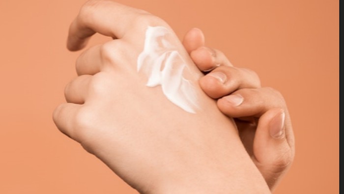 Kenali Perbedaan Gel Moisturizer dan Cream Moisturizer, Jangan Salah Pilih!