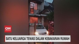 VIDEO: Satu Keluarga Tewas Dalam Kebakaran Rumah