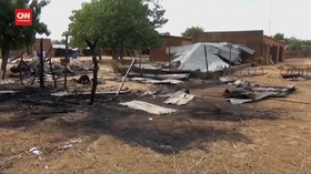 VIDEO: Sekolah Di Nigeria Terbakar, 20 Siswa Tewas