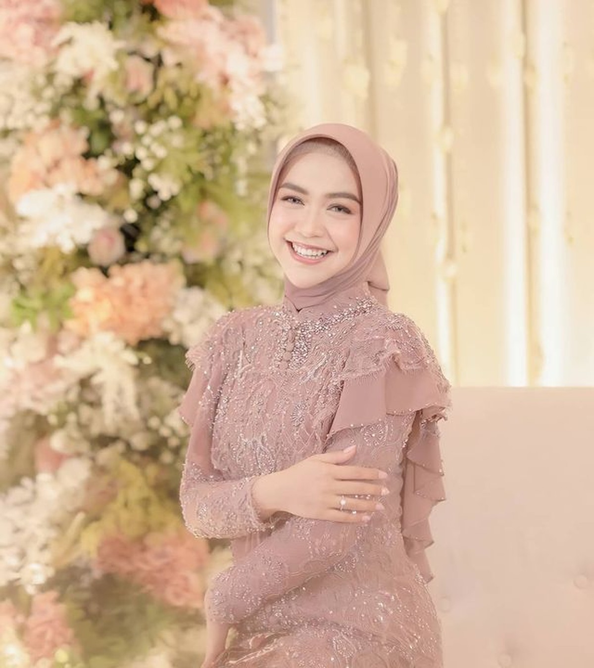 Momen Sungkeman dan Siraman Jelang Pernikahan Ria Ricis