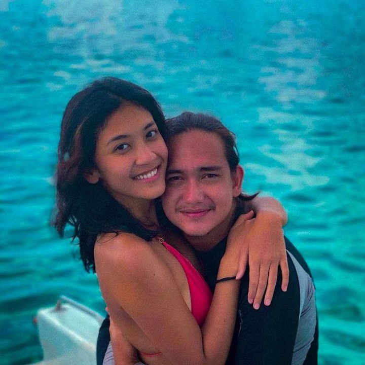<p>Adipati dan Canti rupanya pernah beradu akting di film <em>Teman Tapi Menikah 2</em>, Bunda. (Foto: Instagram @adipati)</p>
