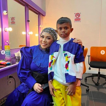 Tangisan Dias Aiman Saat Bertemu Sang Idola Melly Goeslaw di IMB 2021