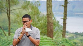 Buka Pintu Investor, Sandiaga Percepat Kereta Gantung di Danau Toba