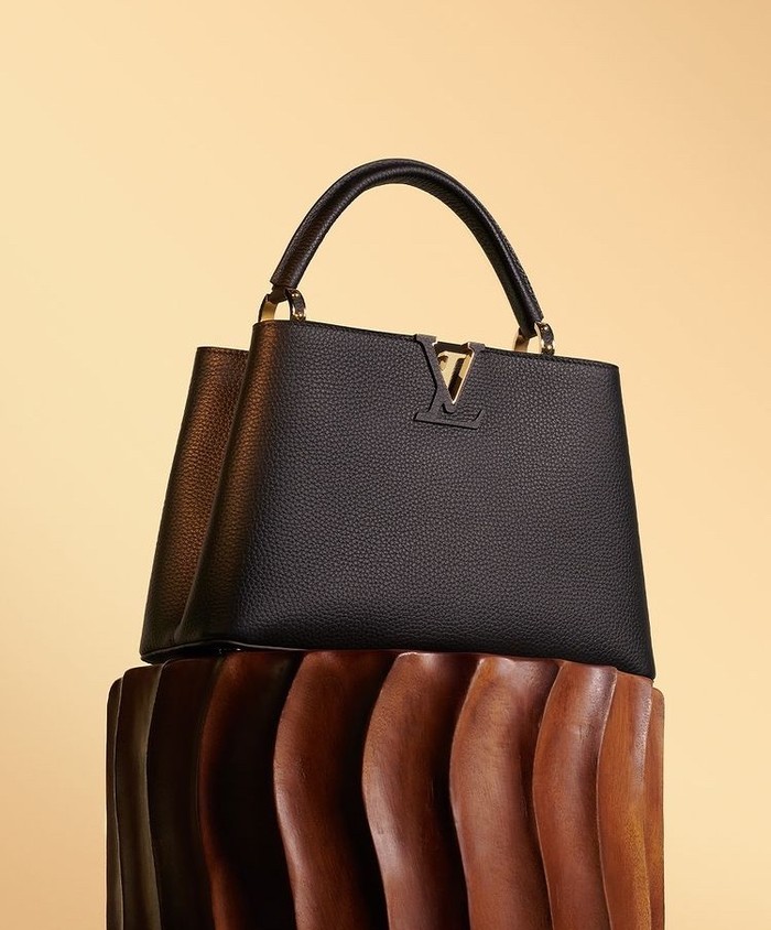 Capucines pertama kali diperkenalkan pada tahun 2013. Nama Capucines sendiri diambil dari nama jalan di Paris, Rue Neuve des Capucines yaitu tempat Louis Vuitton membuka butik pertamanya pada tahun 1854./Foto:Instagram.com/louisvuitton
