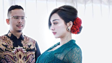img-title Makin Mesra, Cupi Cupita Unggah Adegan Ranjang bareng Suami