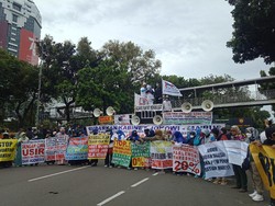 Ini Tuntutan Massa Demo 10 November di Patung Kuda Jakarta