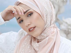 5 Artis yang Pernah Berprofesi sebagai Pramugari, Kini Ada yang Berhijrah