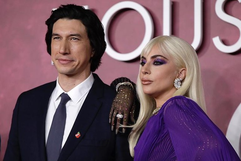 Pemutaran perdana film House Of Gucci digelar di London pada Selasa (8/11) kemarin. Yuk intip penampilan para pemainnya!