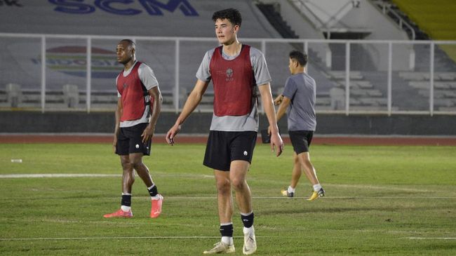 Shin Tae Yong memastikan tidak menurunkan Elkan Baggott sebagai pemain inti dalam laga Timnas Indonesia lawan Kamboja di Piala AFF.