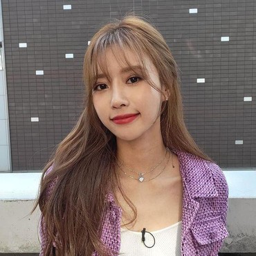 Mijoo Lovelyz Resmi Tanda Tangan Kontrak dengan Agensi Baru