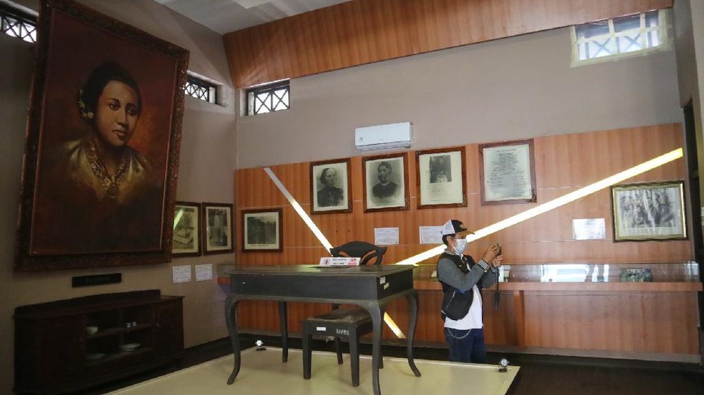 Sejarah RA Kartini dan Perjuangannya untuk Emansipasi Perempuan