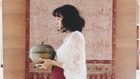 <p>Hingga kini Nadine dan suami belum mengungkap jenis kelamin anak pertamanya. Keduanya ternyata sepakat tidak ingin mengetahuinya sampai sang buah hati lahir. (Foto: Instagram @nadinelist)</p>