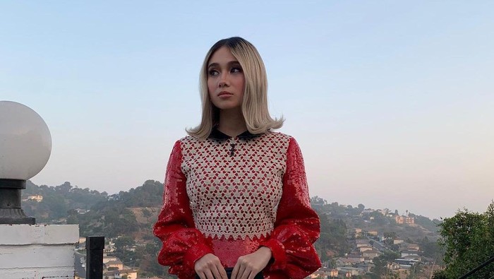 Niki Zefanya