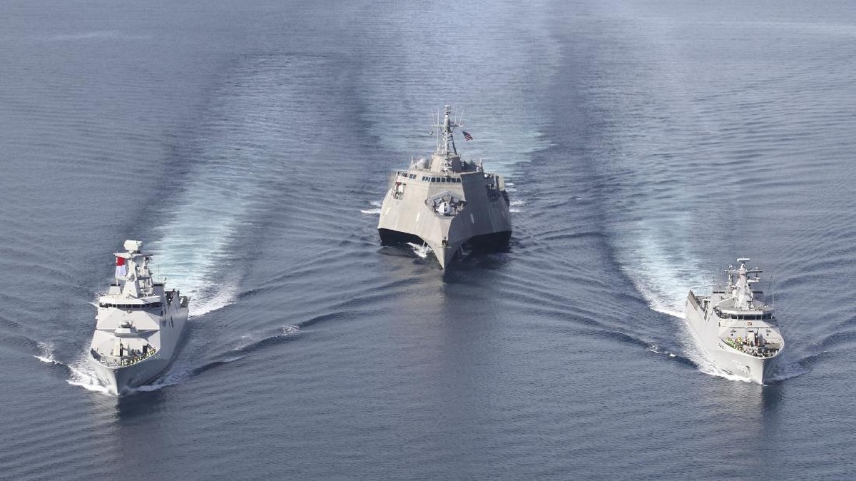 FOTO: TNI AL-US Navy Latihan Bersama di Laut Jawa
