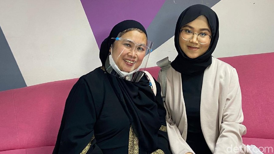 Ini Mayang Lucyana Fitri, adik kandung Vanessa Angel
