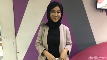 Makan Satu Sendok Berdua Laki-laki, Mayang Malah 'Dicurigai' Rabies